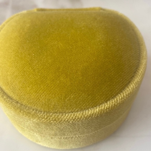 Gucci Jewelry Box - Picture 3 of 3